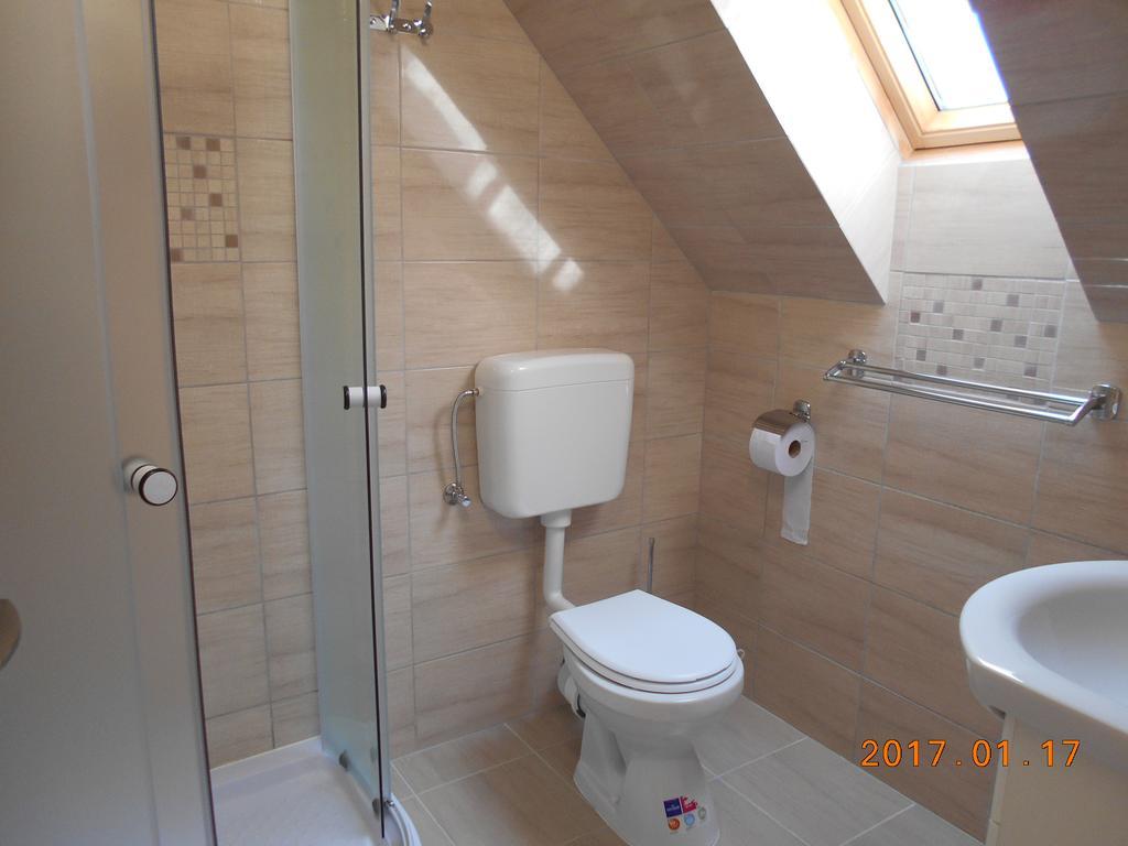 Olt-Part Vendeghaz Hotel BaileTusnad Ngoại thất bức ảnh